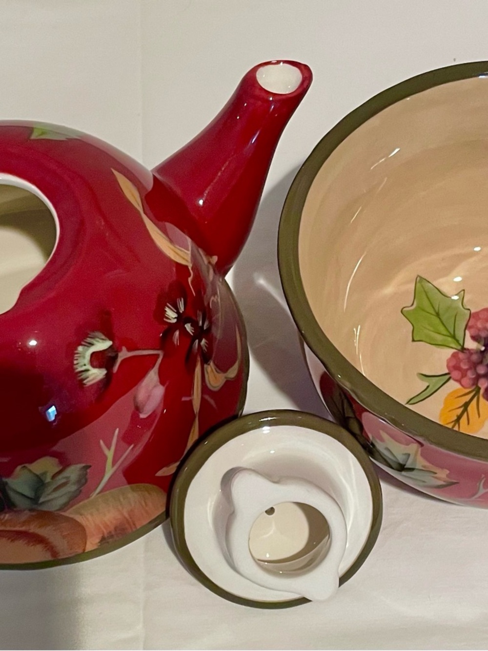Octavia Hill Garden By Tracy Porter Red Floral Ceramic Tea For One Teapot - Picture 5 of 6